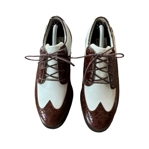 *Women’s Cutter and Buck 7.5 Brown/White Leather (Upper & Lining) Golf Shoes - Picture 2 of 15
